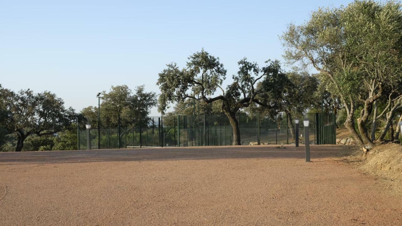Casas De Alisné * Almodóvar del Río